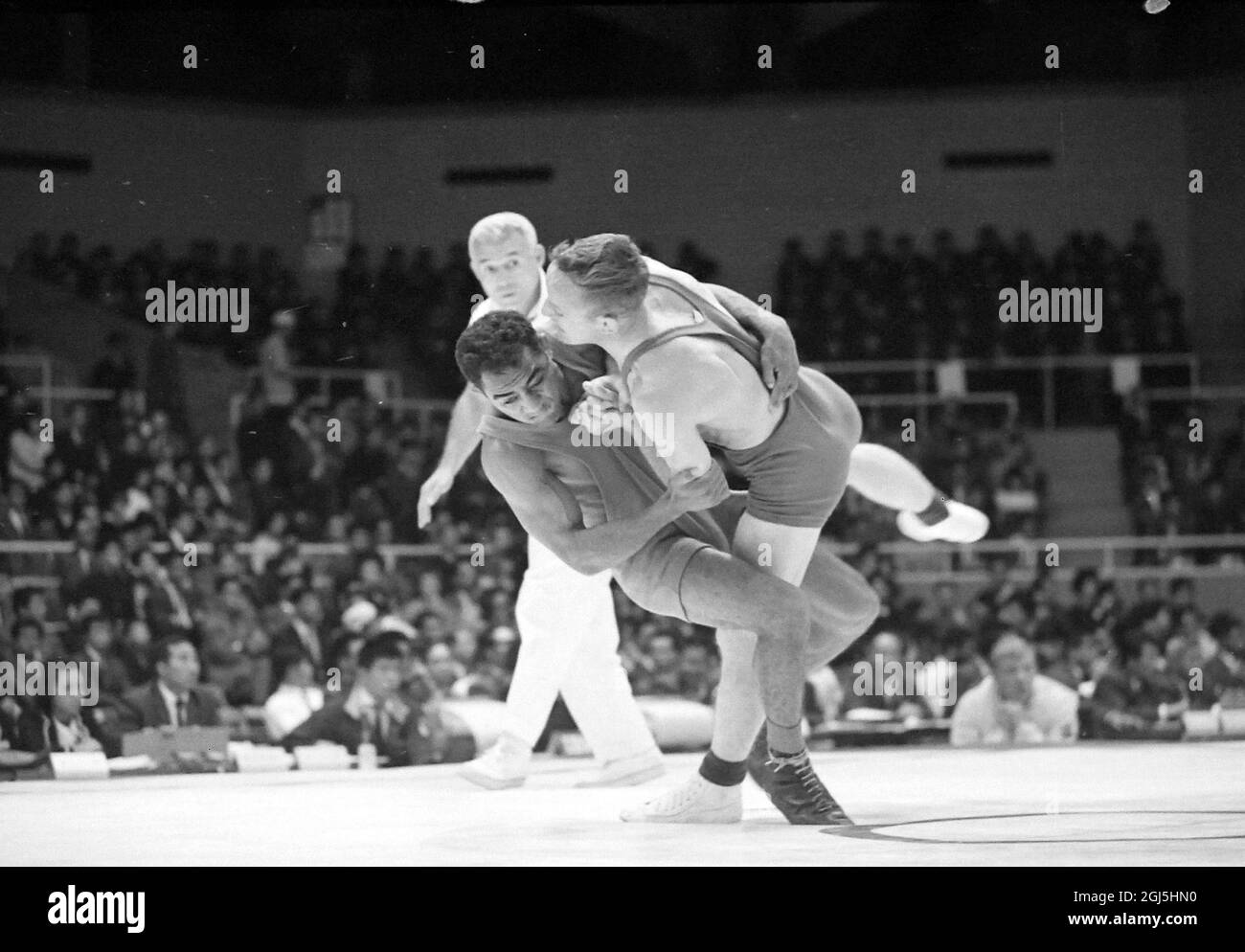 OLYMPICS, OLYMPIC SPORT GAMES - THE XVIII 18TH OLYMPIAD IN TOKYO, JAPAN - WRESTLING OLYMPICS CACAS V BALLERY BALLERY WON  ;  20 OCTOBER 1964 Stock Photo