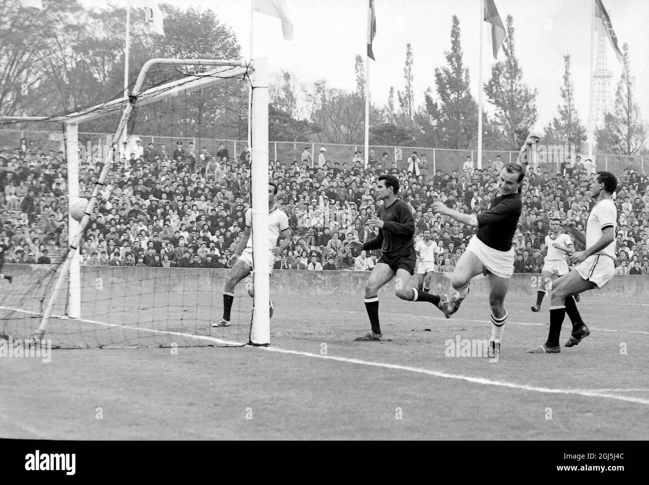 OLYMPICS, OLYMPIC SPORT GAMES THE XVIII 18TH OLYMPIAD IN TOKYO, JAPAN FOOTBALL HUNGARY V UAR