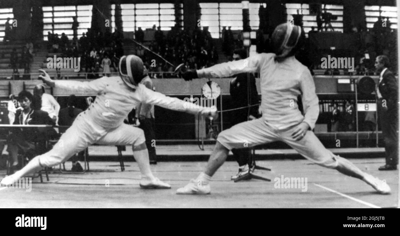 OLYMPICS, OLYMPIC SPORT GAMES - THE XVIII 18TH OLYMPIAD IN TOKYO, JAPAN - FENCING IN ACTION - ; 22 OCTOBER 1964 Stock Photo