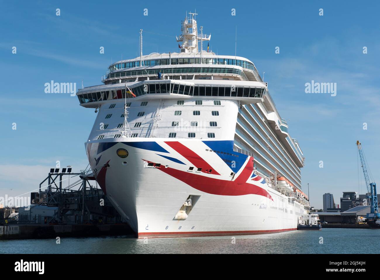 Southampton Cruise Terminal High Resolution Stock Photography And Images Alamy