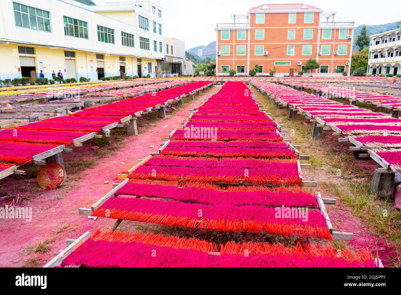 Incense drying racks hires stock photography and images Alamy