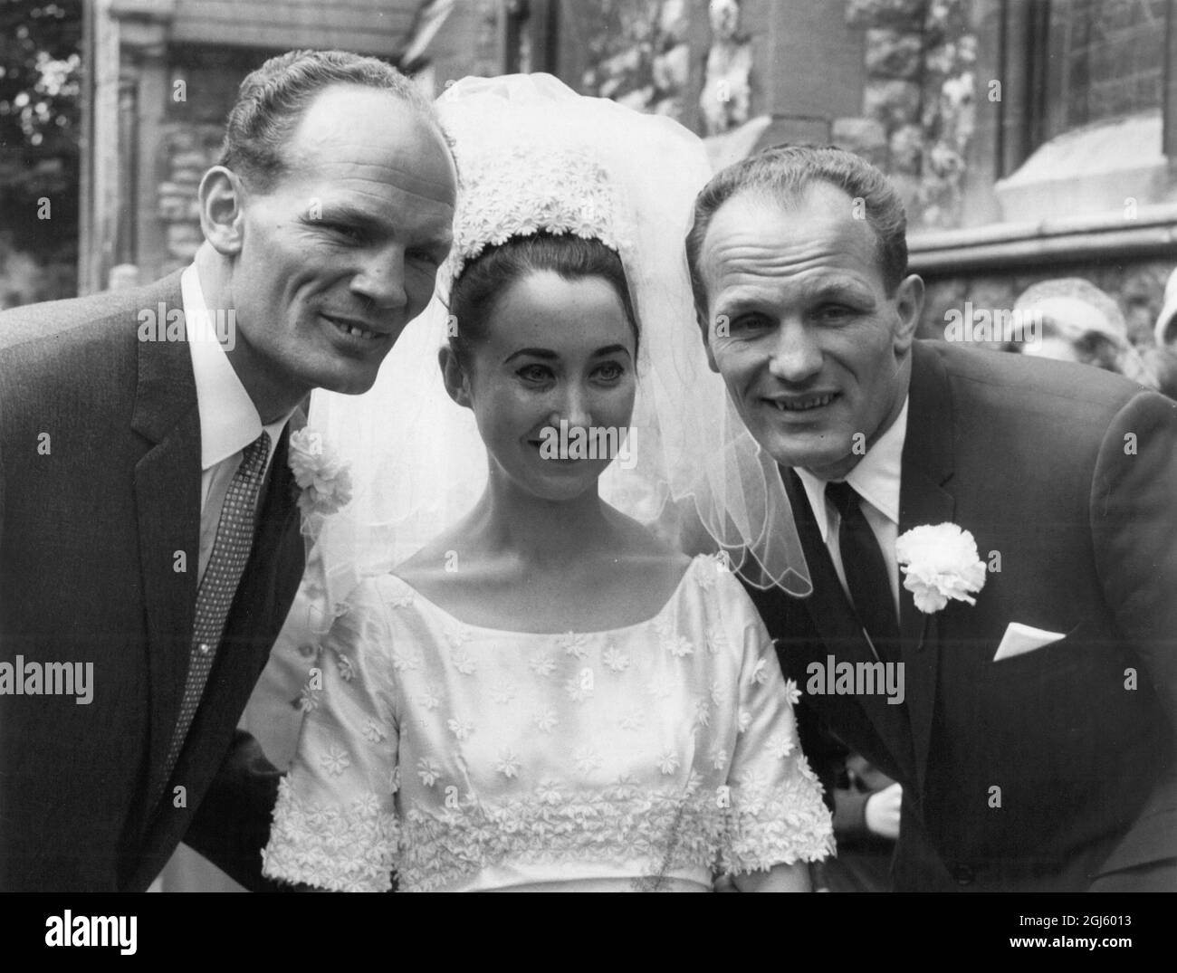 Former Heavyweight Boxer Jim Cooper , the twin brother of Henry Cooper , marries 23 year old Barbara Reynolds , at Christ Church , Bexleyheath , Kent . 25 June 1966 Stock Photo