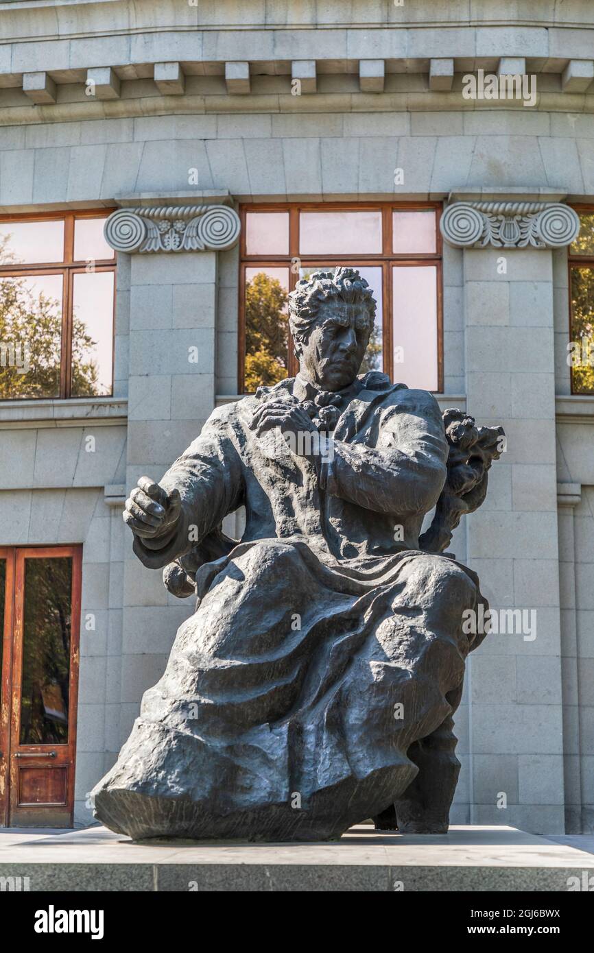 Armenia. Yerevan. Statue of composer Aram Khachaturian by Yu. Petrosian, 1999, in front of the Armenian Opera Theater. (Editorial Use Only) Stock Photo