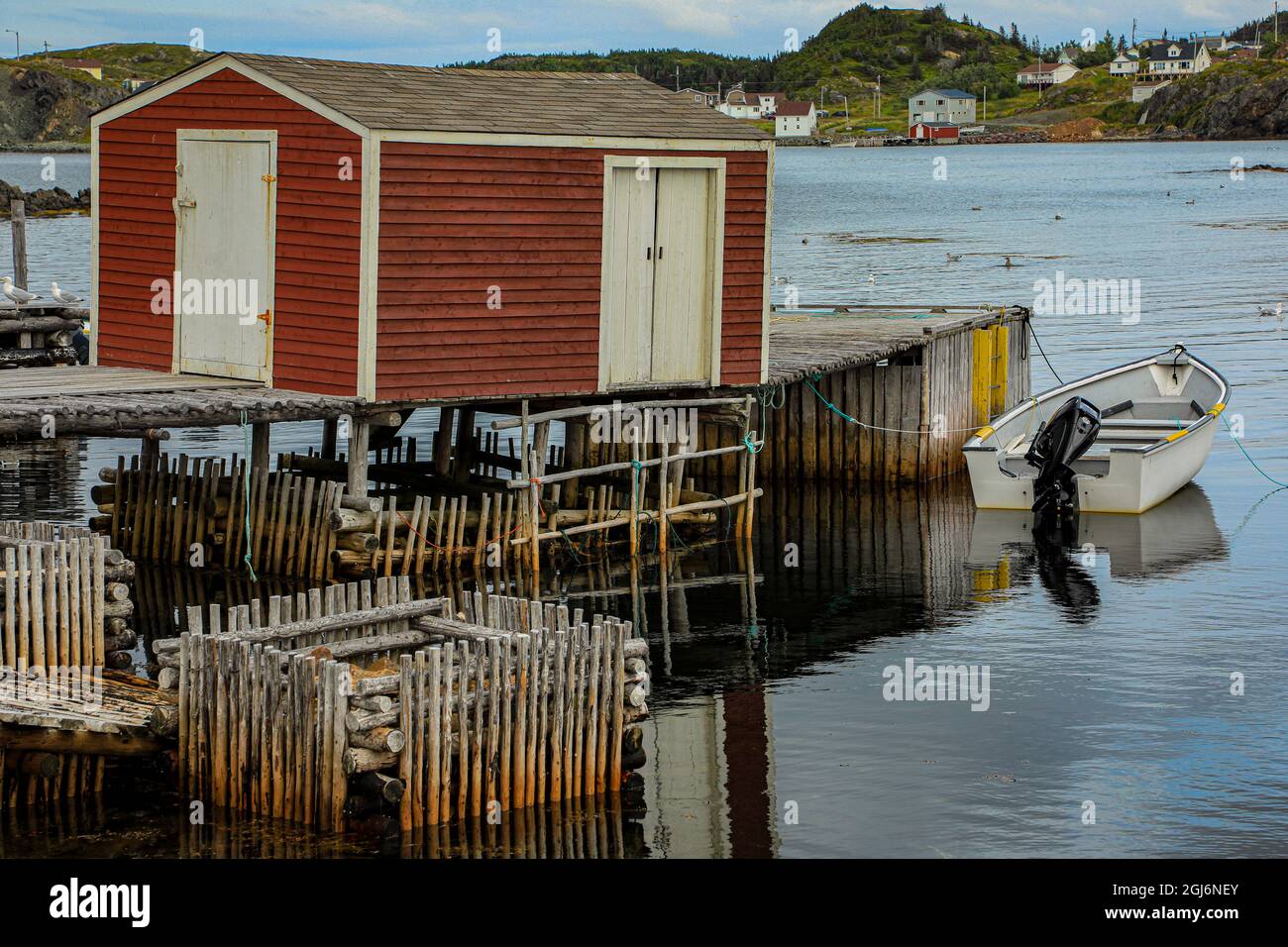 Canada, Newfoundland and Labrador. Fish shed in Durrell Stock Photo - Alamy