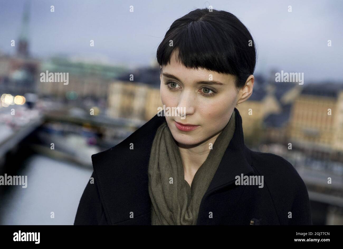STOCKHOLM 2011-11-21 US actress Rooney Mara is seen during a press meeting in Stockholm, Sweden, November 21, 2011. Mara is starring as 'Lisbeth Salander' in the movie Â”The Girl with the Dragon Tattoo' which has its premier in Stockholm on December 13. Foto: Claudio Bresciani / SCANPIX / Kod 10090 Stock Photo