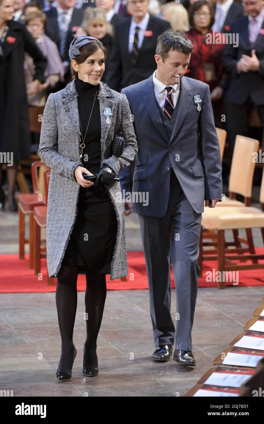 COPENHAGEN 20120114 Denmark's Princess Mary and Crown Prince Frederik in the Copenhagen City Hall, Denmark, Saturday Jan.14 2012. Danish Queen Margrethe II celebrates her 40th Jubilee this weekend. Photo: Henrik Montgomery / SCANPIX Kod: 10060 Stock Photo