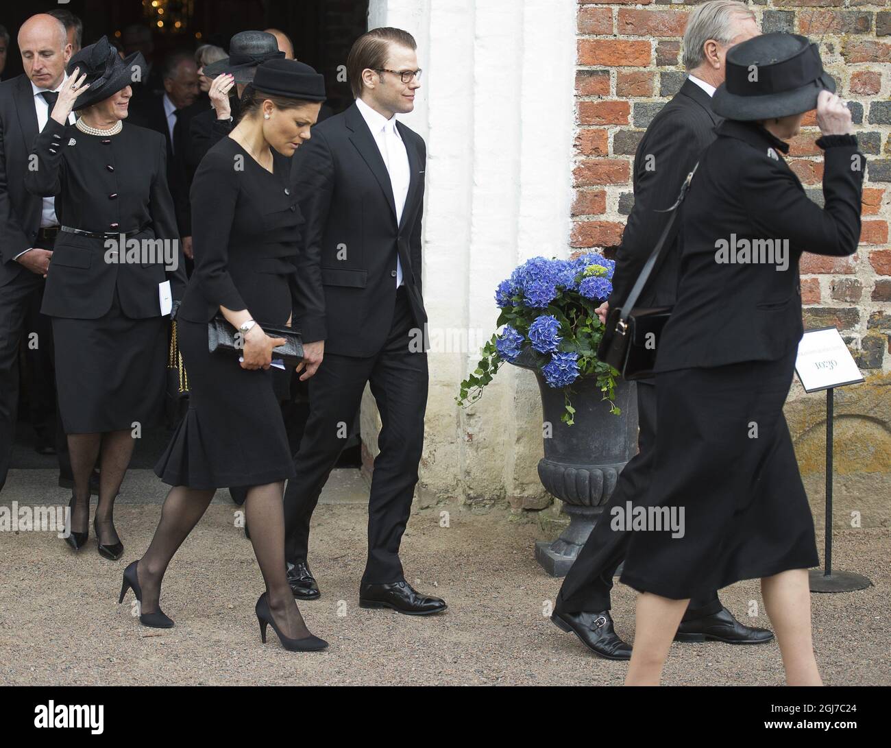 BASTAD 2012-05-14 Queen Anne-Marie of Greec, Princess Benedicte of Denmark, Crown Princess Victoria and Prince Daniel of Sweden and Queen Margrethe and Prince Conosrt Henrik oif Denmark are seen during the funeral of Count Carl Johan Bernadotte in the Maria Church in Bastad, Sweden, May 14, 2012. Foto: Suvad Mrkonjic / XP / SCANPIX / kod 7116 ** OUT SWEDEN OUT T ** Stock Photo