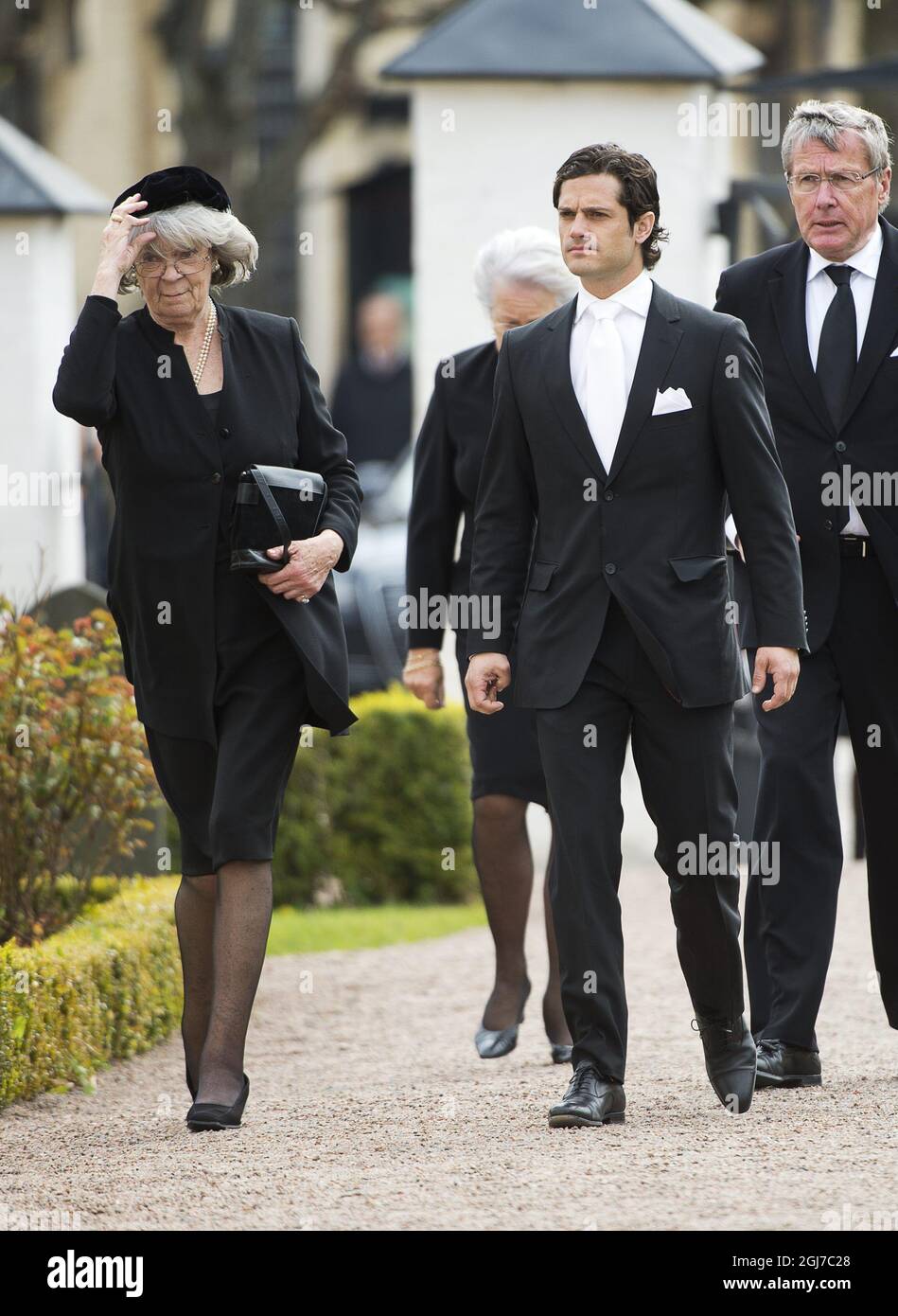 BASTAD 2012-05-14 Princess Margaretha and Prince Cral Philip of Sweden are seen during the funeral of Count Carl Johan Bernadotte in the Maria Church in Bastad, Sweden, May 14, 2012. Foto: Suvad Mrkonjic / XP / SCANPIX / kod 7116 ** OUT SWEDEN OUT T ** Stock Photo