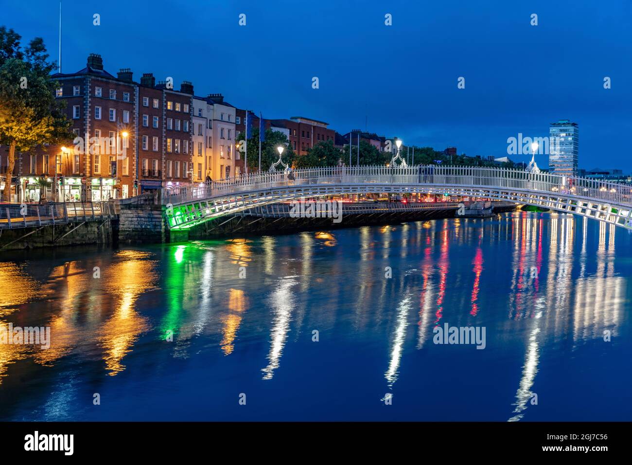Ha Penny Bridge High Resolution Stock Photography and Images - Alamy