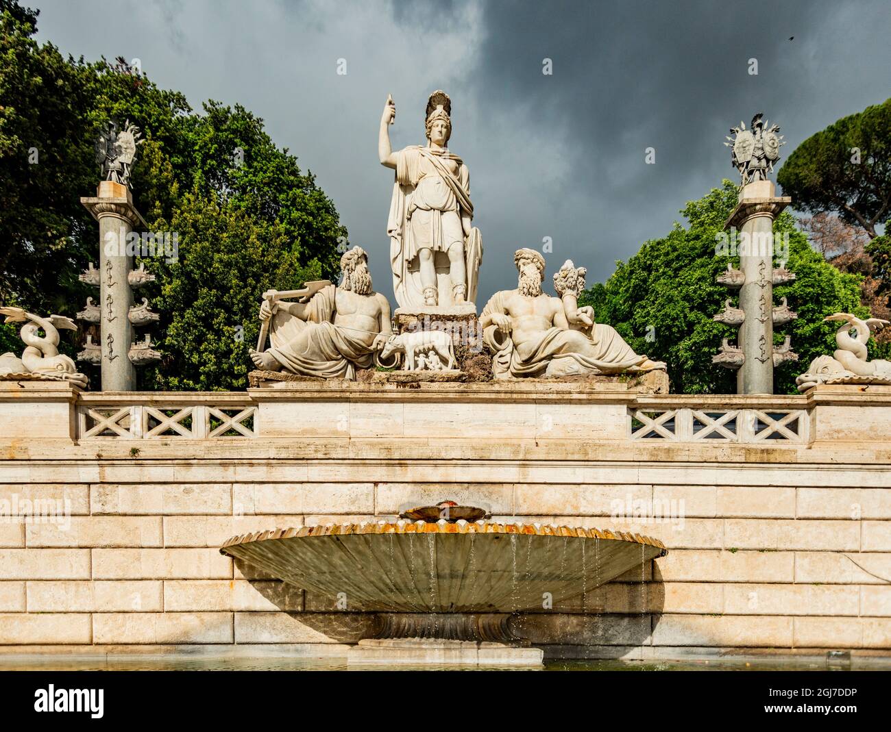 Italy, Rome. Piazza del Popolo, Fontana del Nettuno (Fountain of Neptune), built 1822-23 at terminus of Acqua Vergine Nuovo, (Aqua Virgo) aqueduct bui Stock Photo