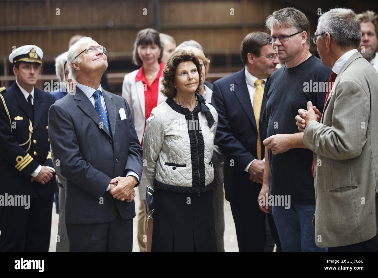 HALMSTAD 20120904. Queen Silvia and King Carl Gustaf during a visit to a farming estate near Halmstad, Sweden, September 4, 2012 .The Royals are on a one day visit to the county of Halland. Foto: Anders Andersson/SCANPIX Kod 11091 Stock Photo