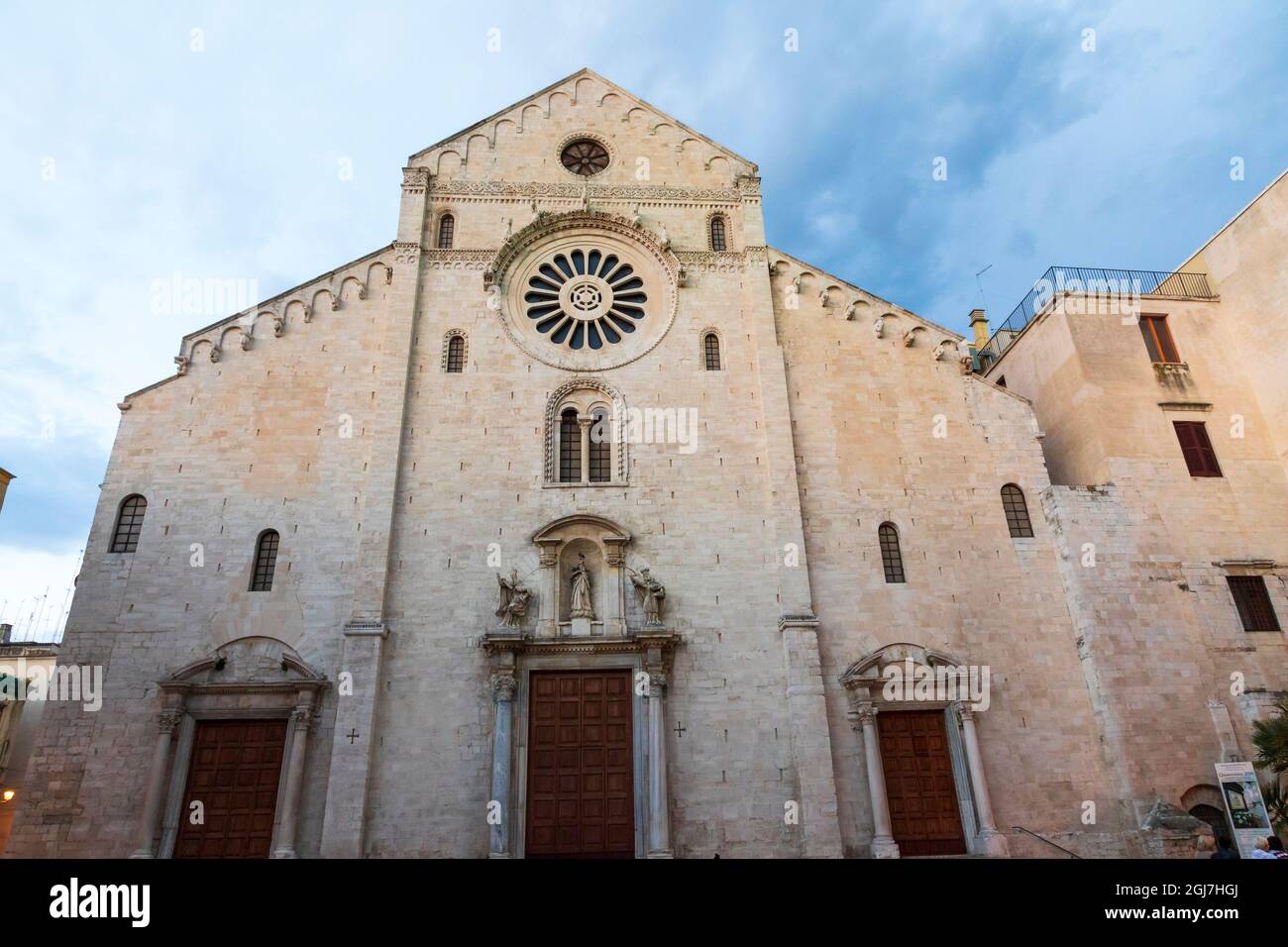 cattedrale-di-san-sabino-bari-hi-res-stock-photography-and-images-alamy