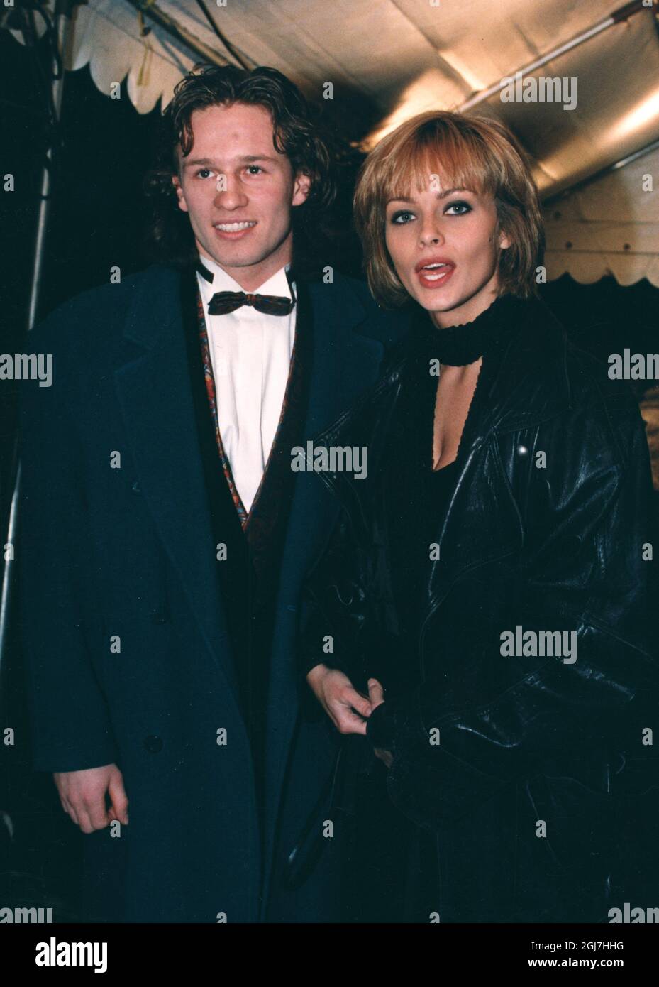 FILE 19940131 Polish-Swedish Actress, model and artist Izabella Scorupco  with her future husband (now divorced) Djurgarden Hockey's Polish star  Mariusz Czerkawski in Stockholm 31st January 1994. ******** Skådespelerskan  fotomodellen och artisten Izabella