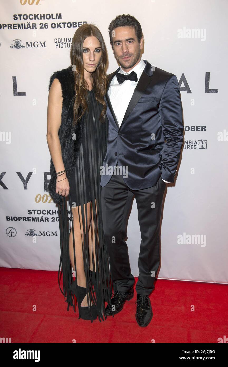 STOCKHOLM 20121024 Swedish actor Ola Rapace and Anna Larson arrive for the  Swedish gala premiere of the new James Bond film 'Skyfall' at the Rigoletto  theatre in Stockholm. Foto: Stefan Söderström 