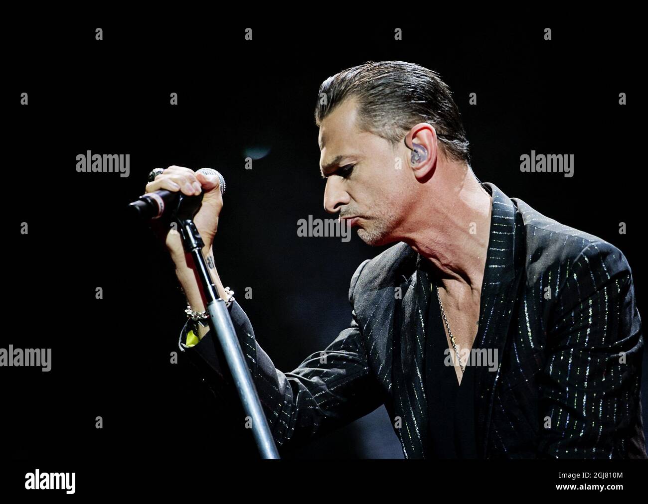 STOCKHOLM 2013-06-27 Depeche Mode and singer Dave Gahan perform at Globen  in Stockholm. Foto Erik MÃ¥rtensson / SCANPIX / Kod 10400 Stock Photo -  Alamy