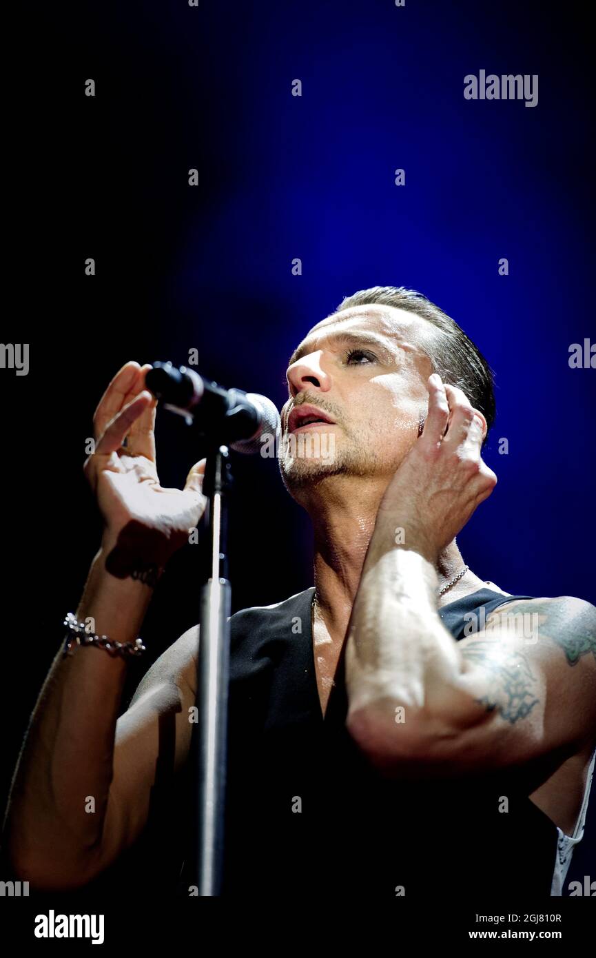 Page 3 - Depeche Mode Music High Resolution Stock Photography and Images -  Alamy