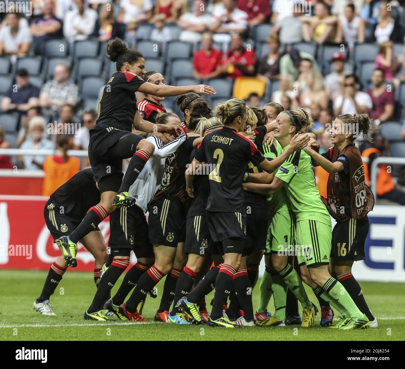 The German squad jubilates after winning the UEFA Women's Euro soccer