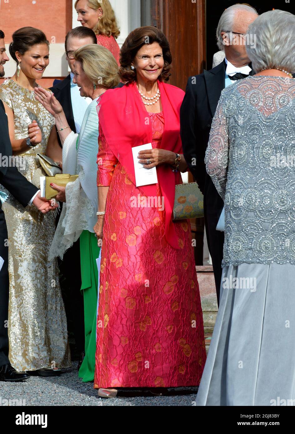 STOCKHOLM 2013-08-31 Prince Carl Philip, Crown Princess Victoria, Queen Sonja, Queen Silvia and King Carl Gustaf after the wedding at the Ulriksdal Palace Chapel in Stockholm, Sweden, August 31, 2013. The Swedish Kings godson Gustaf Magnuson (son of Princess Christina and Tord Magnuson) married model Vicky AndrÃ©n Saturday. Photo Jonas Ekstromer / SCANPIX / ** SWEDEN OUT ** Stock Photo