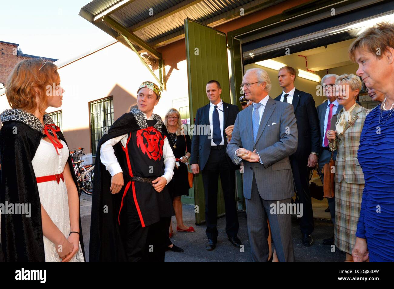 NORRKOPING 20130903 King Carl Gustaf and Queen Silvia are seen welcomed to the Printed Electronics Arena in the city of Norrkoping, Sweden, September 3, 2013. The visit is a part of the Kings ongoing 40 year anniversary on the throne. Foto:Jonas Ekstromer / SCANPIX / Kod 10030  Stock Photo