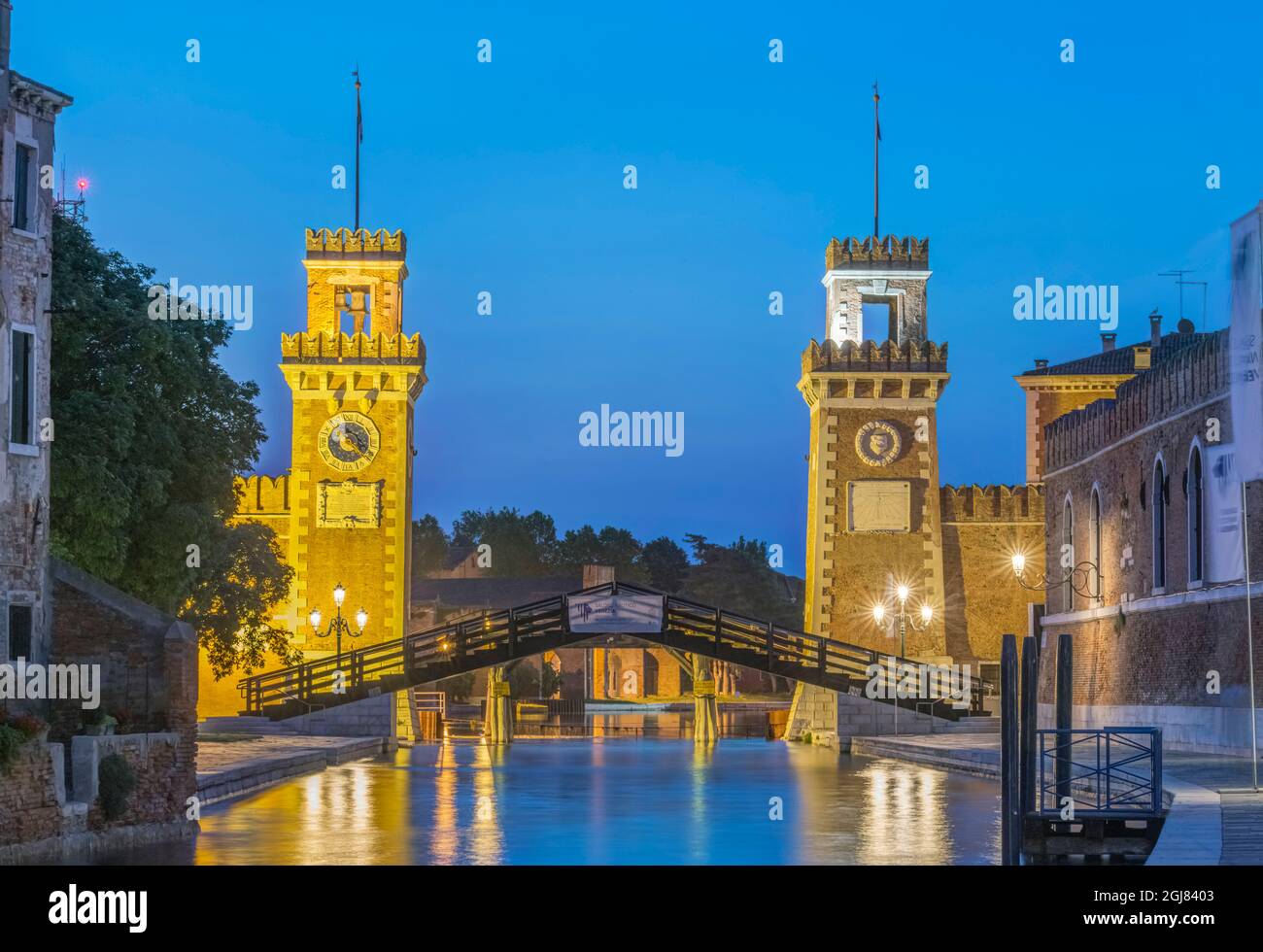 Venice Plaza - Navy