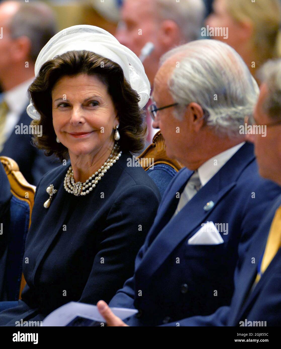 STOCKHOLM 2013-09-17 Queen Silvia and King Carl Gustaf attend the opening of the Parliament in Stockholm, Sweden, September 17, 2013 Foto: Jonas Ekstromer / SCANPIX / Kod 10030  Stock Photo