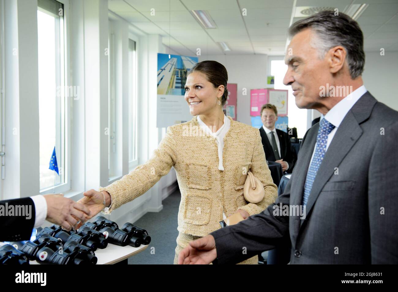 LUND 2013-10-03 Crown Princess Victoria and President Anibal Cavaco Silva of Portugal are seen during a visit to Ideon Gateway in Lund, Sweden, October 3, 2013. The Crown Princess couple accompanied President Anibal Cavaco Silva and his wife Maria. The Ideon Gateway is a model for building a city part designed for research and innovation. The President of Portugal is on a State visit to Sweden. Foto: Ludvig Thunman / TT / Kod 10600  Stock Photo