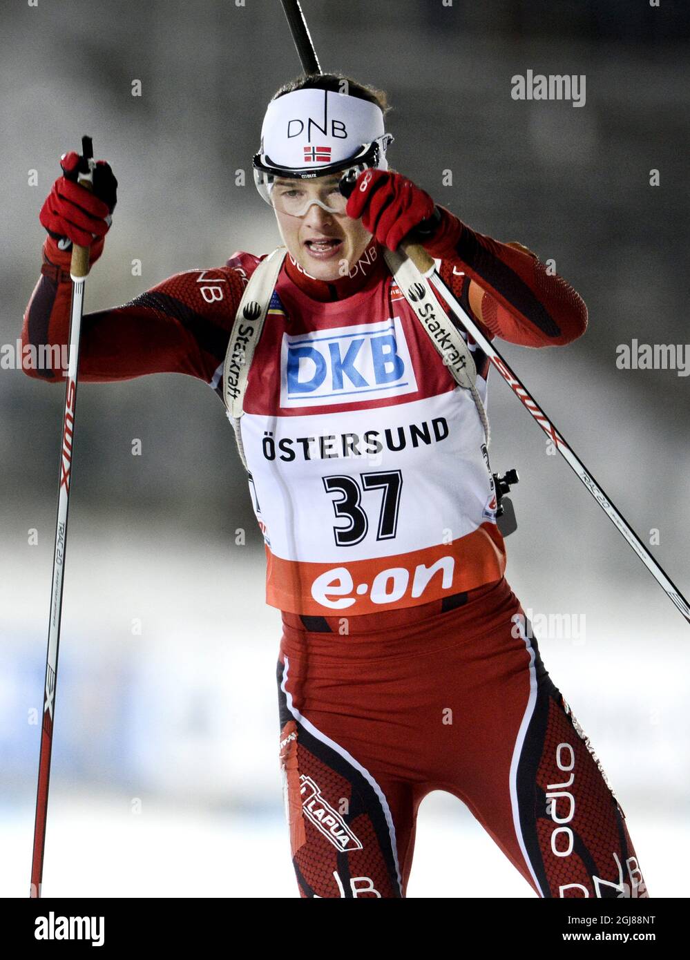 Ann Kristin Flatland of Norway during the Women's 7,5 km sprint race of the Biathlon World Cup in Ostersund, Sweden, on Nov. 29, 2013. Flatland won the race. Photo: Pontus Lundahl / TT / code 10050  Stock Photo