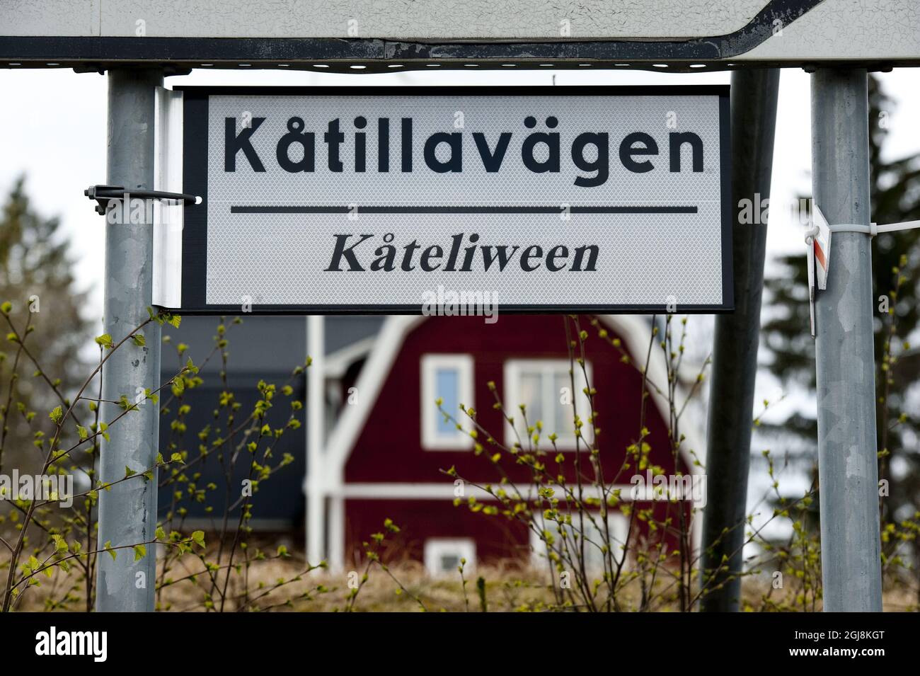 ALVDALEN 20110504 The street sign with name Katillavagen street in both Swedish and the local language, in the Swedish municipality of Alvdalen in Central Sweden May 5, 2011. Prince Carl Philips girlfriend Sofia Hellqvist was brought up in Alvdalen and her family still lives here. Foto: Ulf Palm/ SCANPIX / 9110  Stock Photo