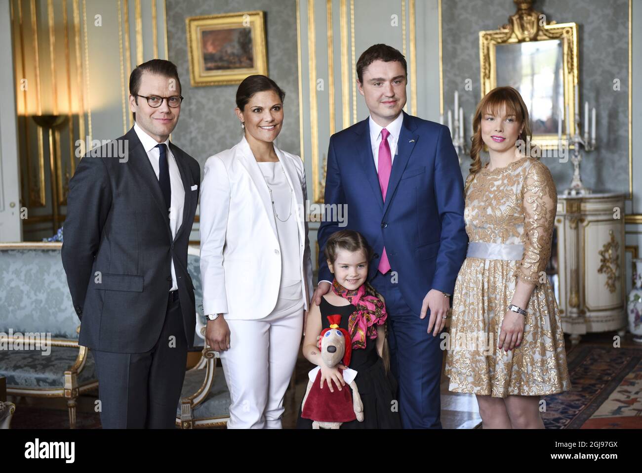 STOCKHOLM 2015-05-27 Swedish Crown Princess Victoria (2nd L) and Prince Daniel (L) during a reception for Estonian PM Taavi RÃµivas (2nd R), his daughter Miina RÃµivas (C) and 1st lady Luisa Vark at the Royal Palace in Stockholm, Sweden, May 27, 2015. RÃµivas visited Sweden for bilateral talks Wednesday. Photo Bertil Ericson / TT / Code 10000 ** SWEDEN OUT ** Stock Photo