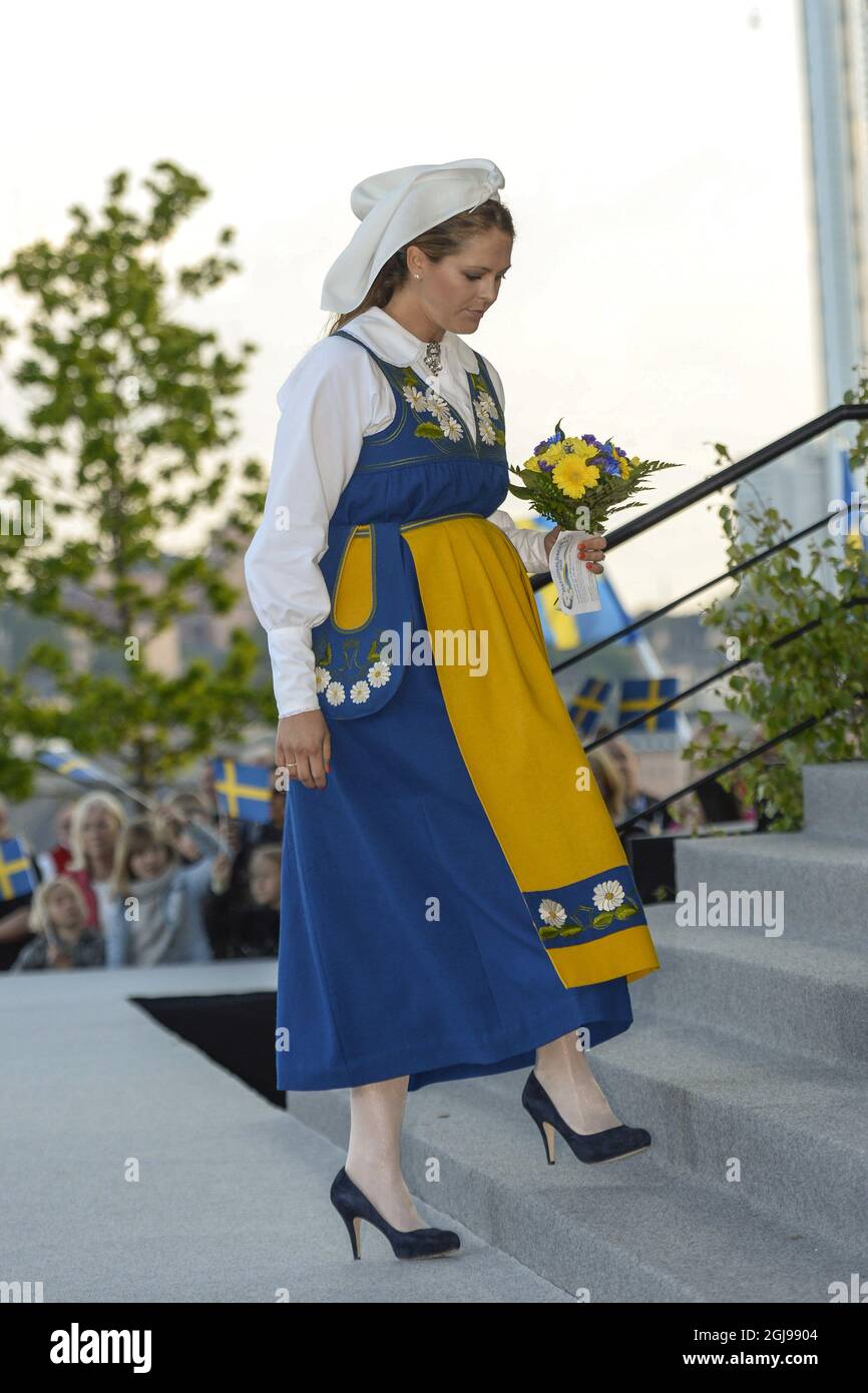 Page 3 - Swedish Princess High 