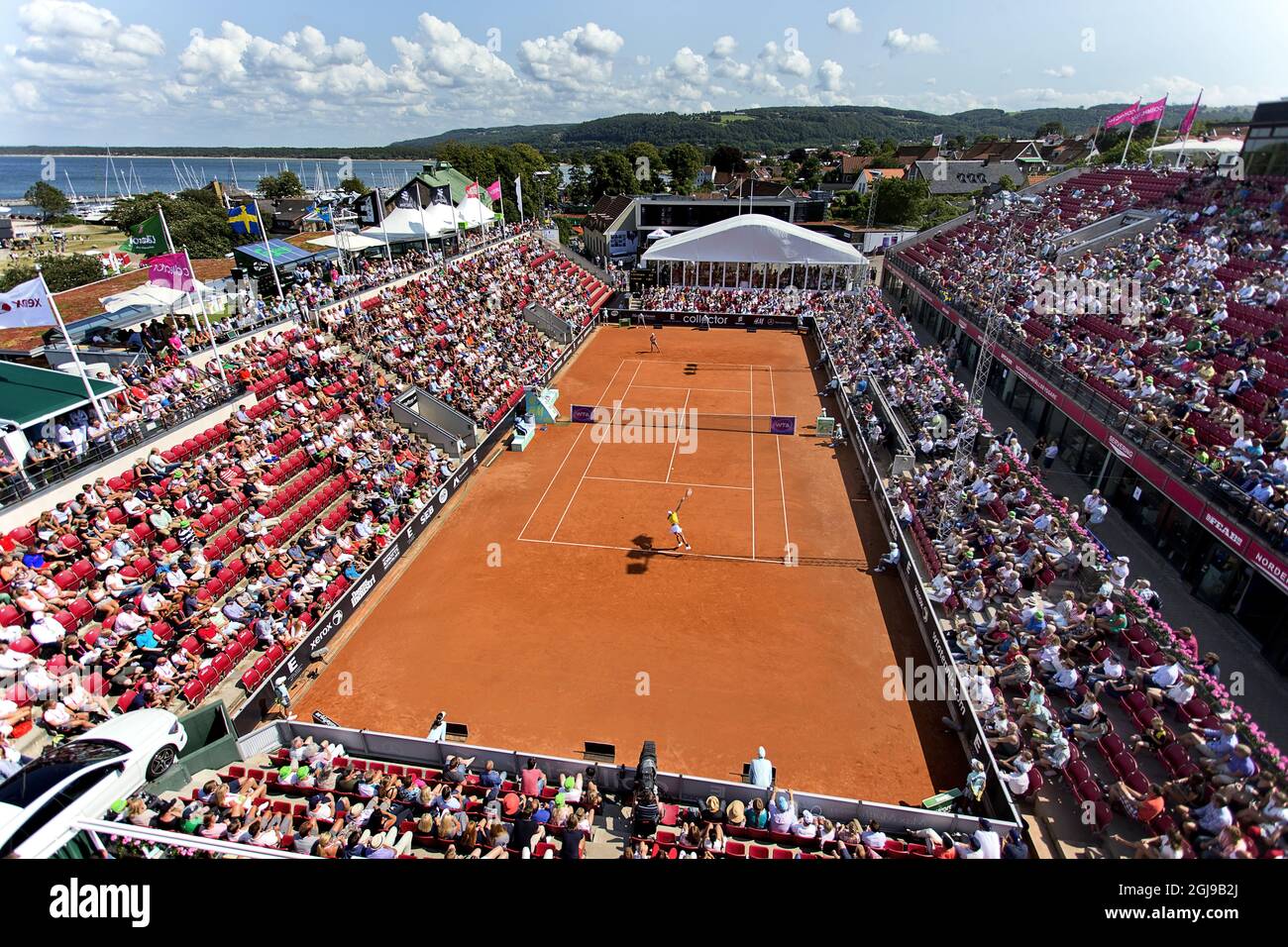 An overview over the tennis court during the semi final WTA Swedish Open  match between Yulia Putintseva of Kazakhstan and Johanna Larsson of Sweden  in Bastad, Sweden, on July 18, 2015. Photo: