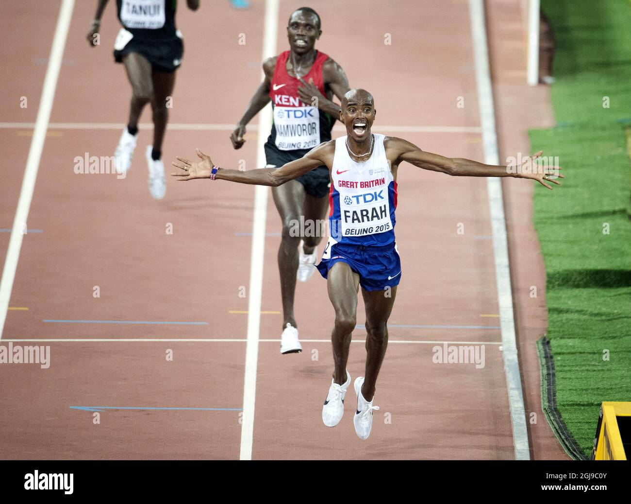 BEIJING 20150822 Mohamed Farah of Great Britain wins the men's 10000m final during the Beijing 2015 IAAF World Championships at the National Stadium in Beijing, China, August 22, 2015. Photo: Jessica Gow / TT / Kod 10070  Stock Photo