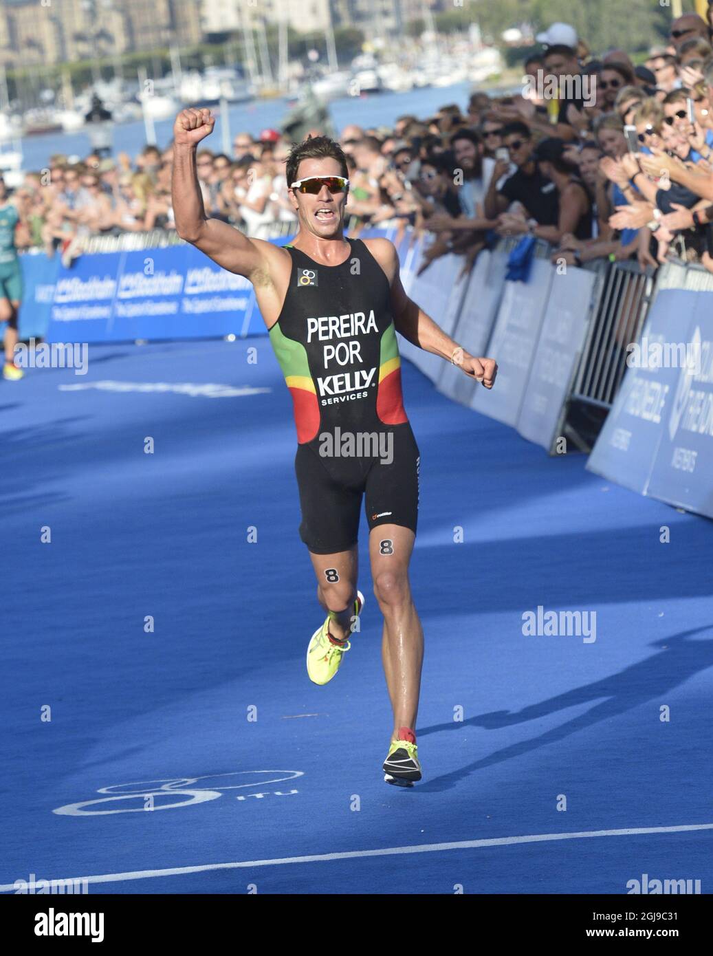 STOCKHOLM 2015-08-22 Joao Pereira of Portugal palced second at the men's Olympic distance of the 2015 ITU World Triathlon in Stockholm, Sweden, August 23, 2018. Photo: Jonas Ekstromer / TT / Kod 10080 ** SWEDEN OUT ** Stock Photo