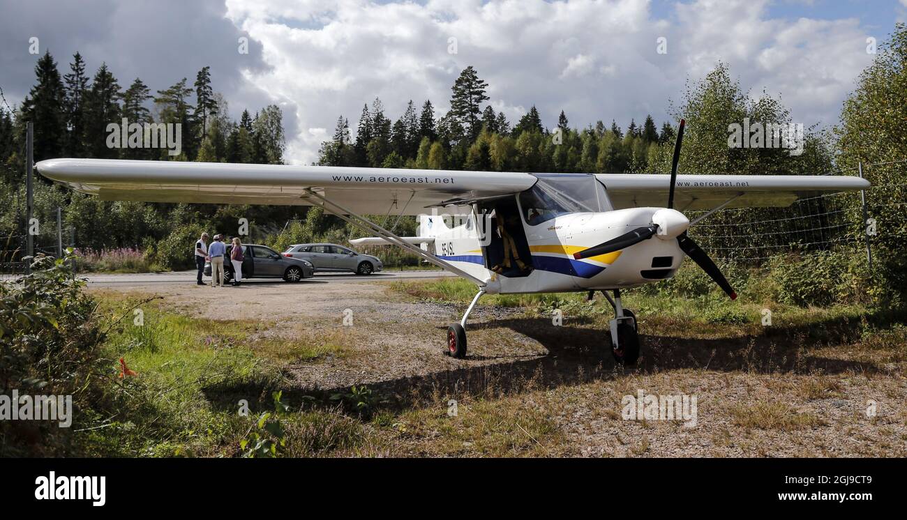 BORAS 2015-08-29 A Sila 450 C light aircraft made a forced landing on highway 27 south of the city of Boras in western Sweden, August 29, 2015. The pilot decided to land on the busy highway due to fuel problems. Nobody was injured in the incident. After the landing the pilot got help from passing car drivers to pull the aircraft away from the highway. Photo: Adam Ihse / TT / ** SWEDEN OUT ** Stock Photo