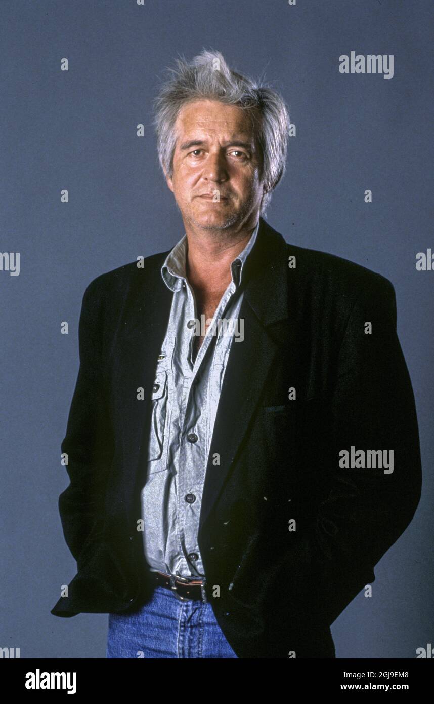 GOHENBURG1993 File Writer Henning Mankell posing for the photographer during the Gothenburg Book Fair in Gothenburg, Sweden September 1993. Henning Mankell died Monday. Mankell was a Swedish crime writer, political activist and dramatist, best known for a series of crime novels starring his most famous creation, Inspector Kurt Wallander. Wallander has been filmed both with Swedish actor Krister Henriksson and British actor Kenneth Branagh in the leading roles. Mankell was 67. Foto: Claes LÃƒÂ¶fgren / TT / Kod: 1029  Stock Photo