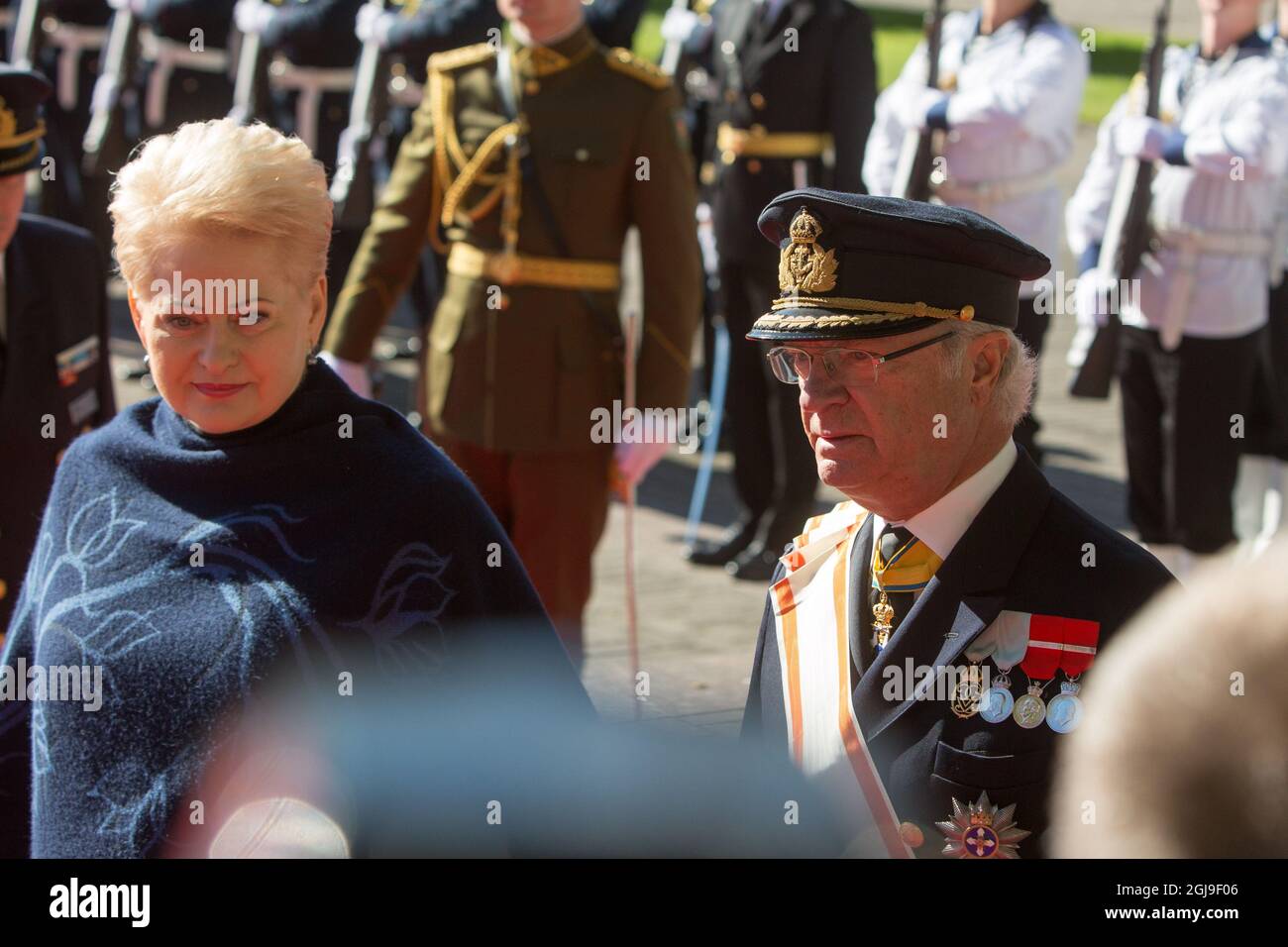 VILNIUS 2015-10-07 President Dalia Grybauskaite and King Carl Gustaf are seen during the welcome ceremony at the Presidential offices in Vilnius, Lithuania October 7, 2015. King Carl Gustaf and Queen Silvia of Sweden are on a three day long State Visit to Lithuania. Photo 15min / Scanpix Baltix/TT Code 20985  Stock Photo