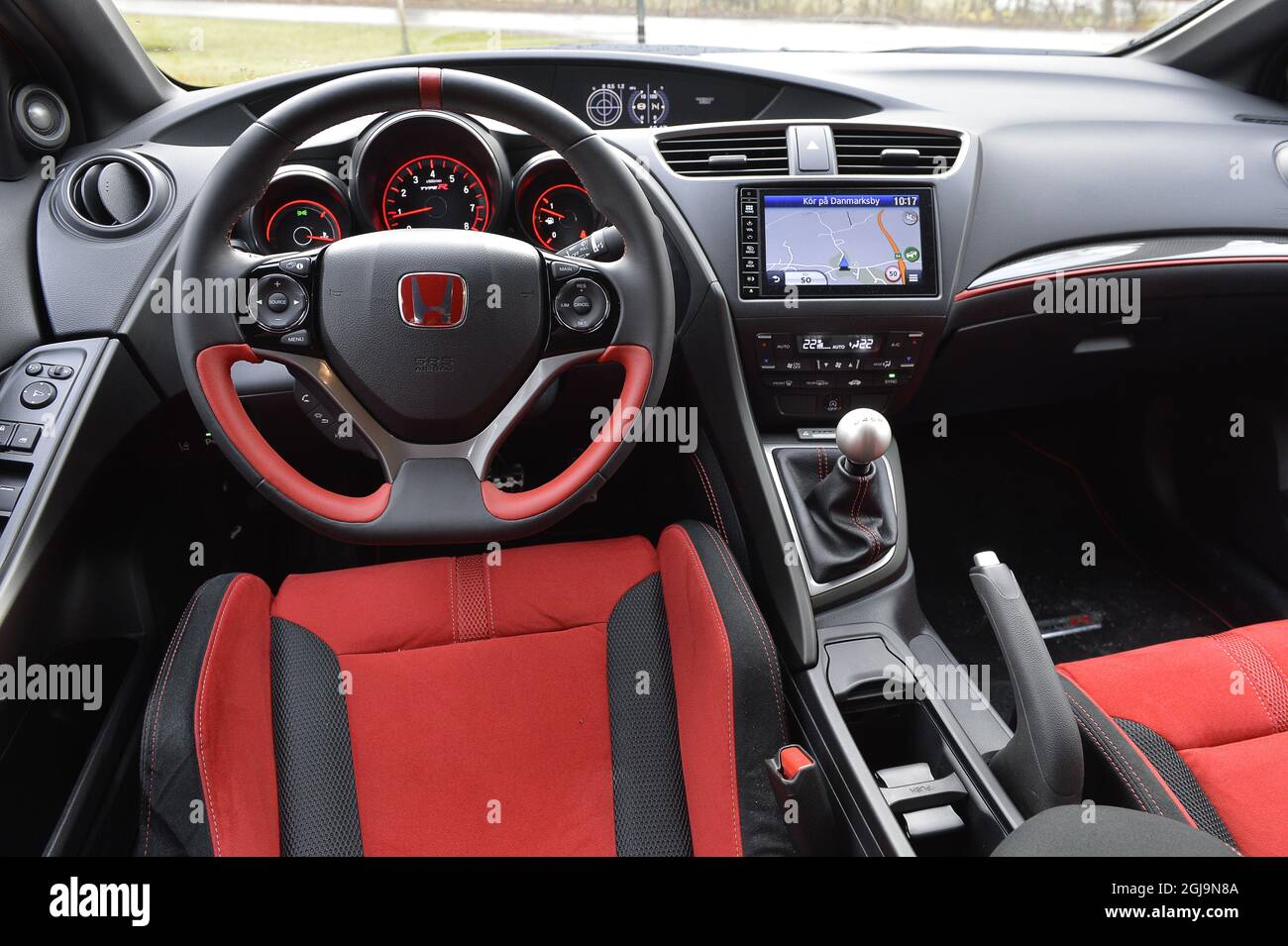 STOCKHOLM 2015-11-24 Honda Civic Type R Foto: Anders Wiklund / TT 