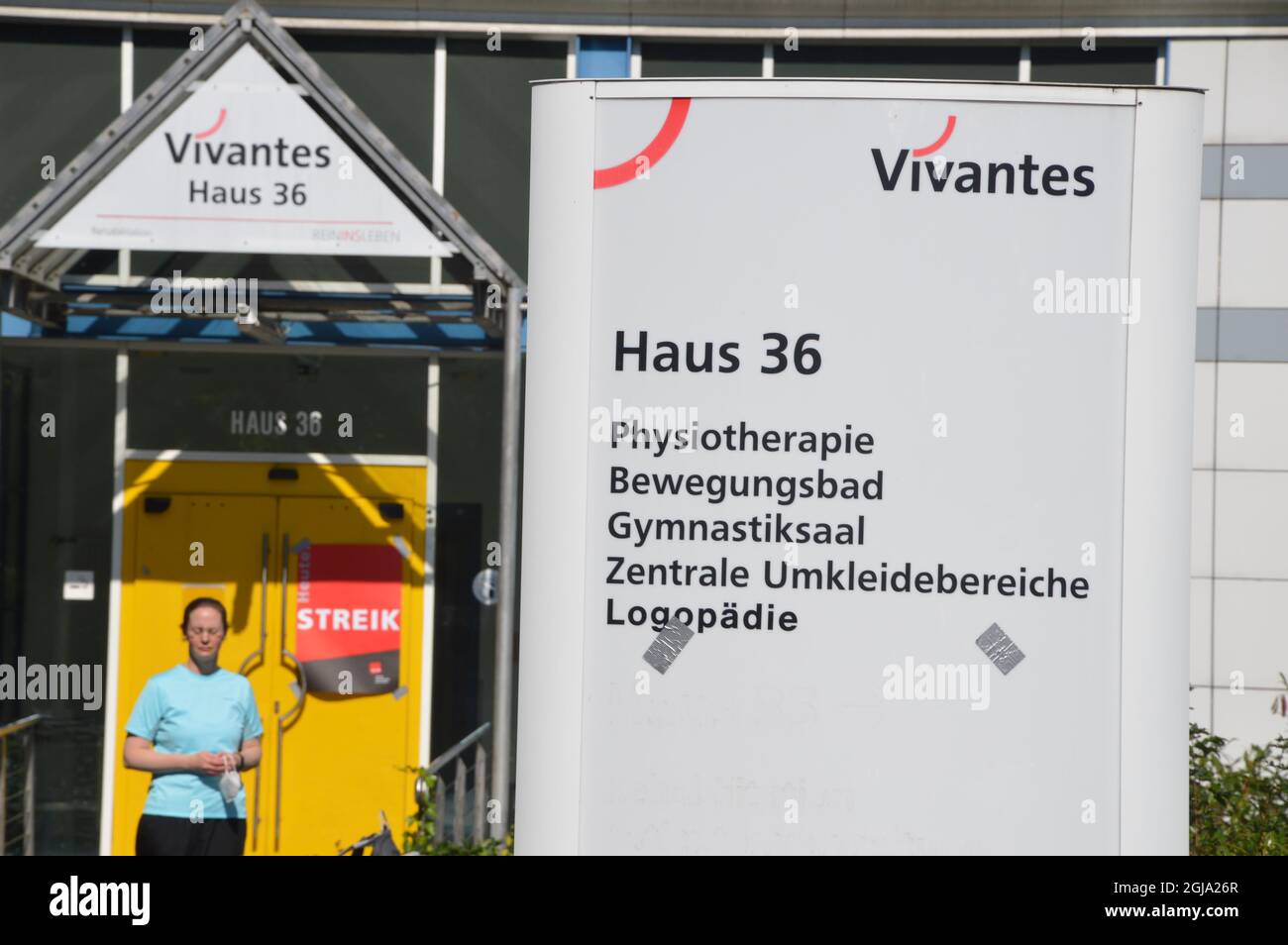Nursing staff at Berlin´s state-owned Vivantes hospitals on strike - Photos: Vivantes Auguste Viktoria Clinic in Schoeneberg, Berlin, Germany - September 9, 2021. Stock Photo