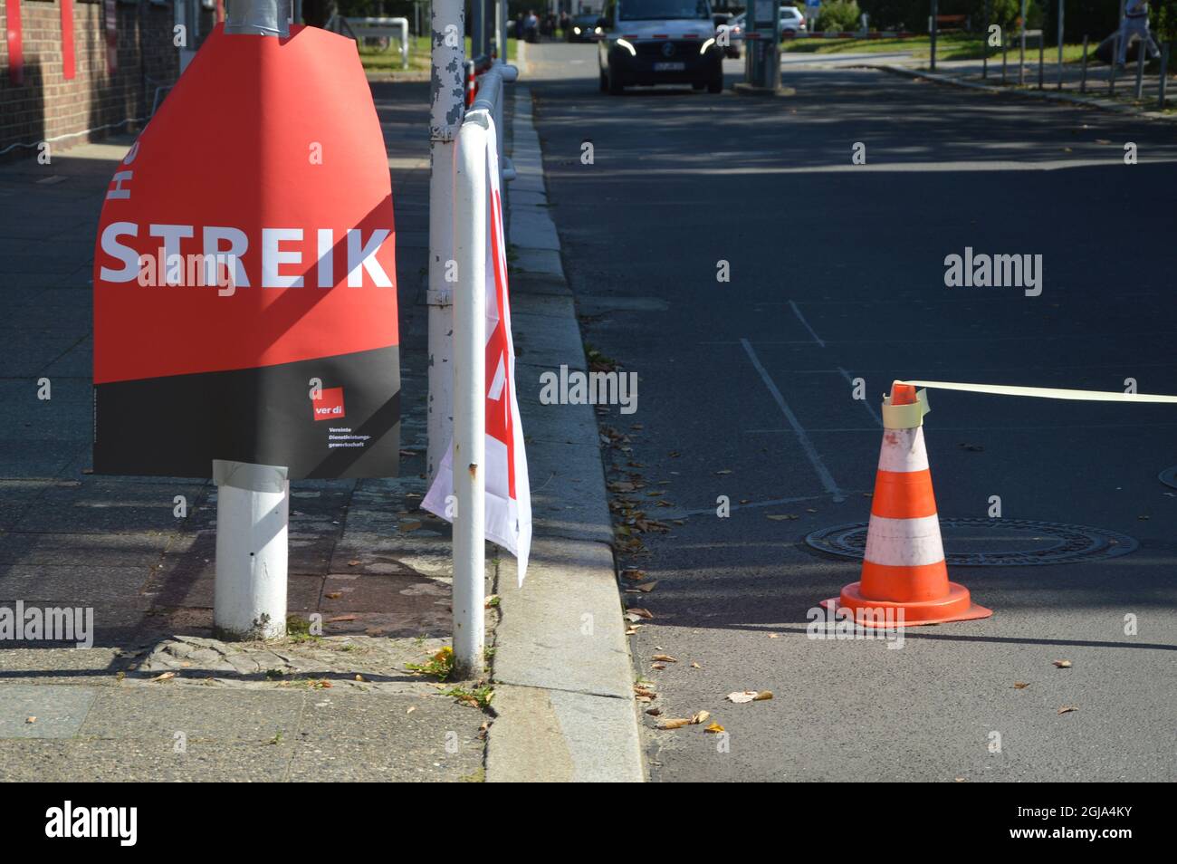 Nursing staff at Berlin´s state-owned Vivantes hospitals on strike - Photos: Vivantes Auguste Viktoria Clinic in Schoeneberg, Berlin, Germany - September 9, 2021. Stock Photo