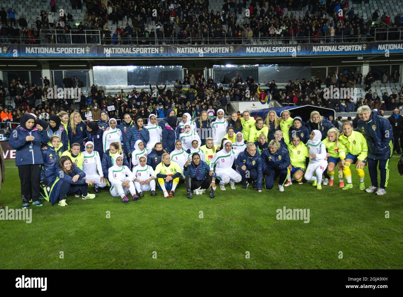 Sweden and Iran players pose for a group photo together after the international friendly soccer match between Sweden and Iran at the Old Ullevi Soccer Stadium in Goteborg, Sweden, October 21, 2016. Photo Thomas Johansson / TT / Kod 9200  Stock Photo
