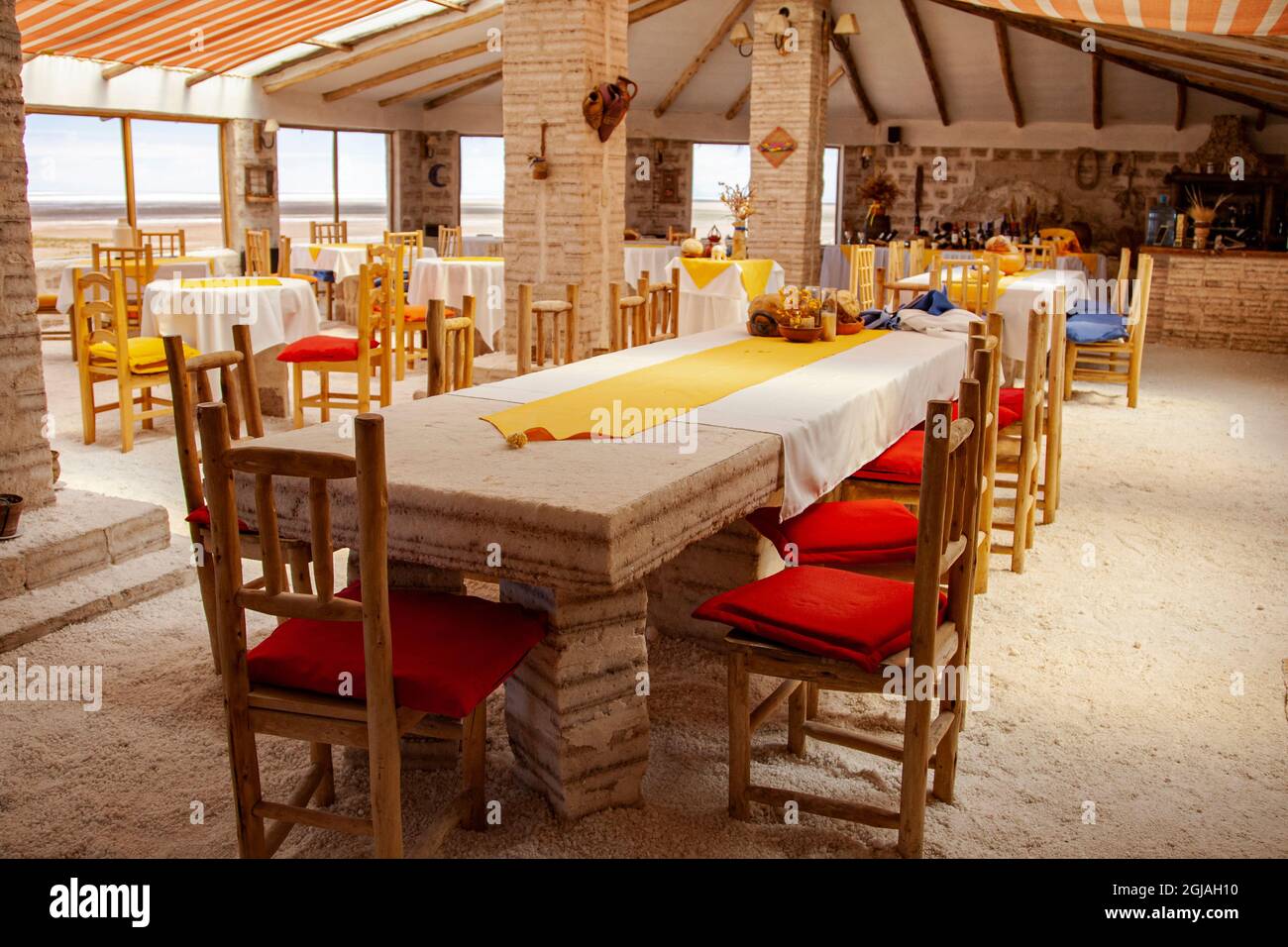 Bolivia, Salar de Uyuni, Uyuni, Hotel Luna Salada. The hotel is made from blocks of salt are the tables. Stock Photo