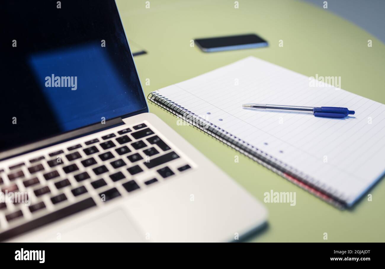 Rus guruh jinsiy rasmlar