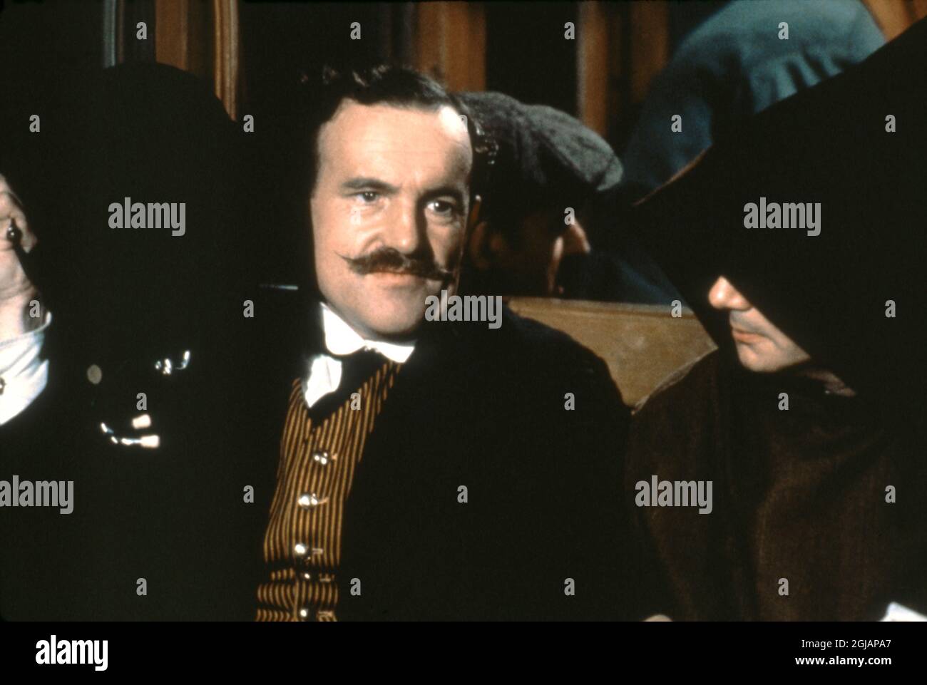 4056916 Colin Blakely; (add.info.: The Private Life Of Sherlock Holmes - La Vie Privée De Sherlock Holmes 1970 Directed By Billy Wilder, Colin Blakely); © United Artists; Diltz; . Stock Photo
