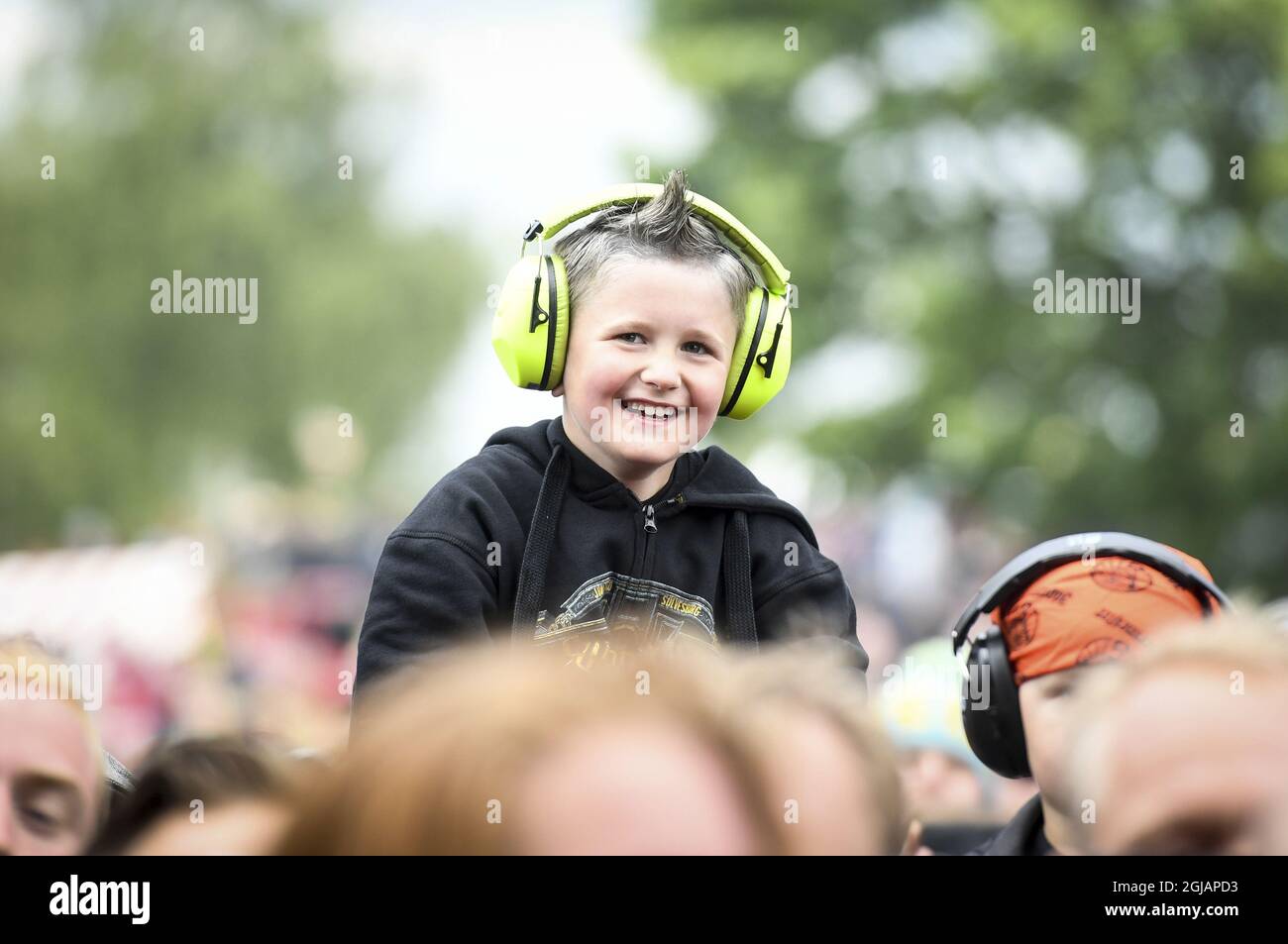 NORJE 20170607 Music lovers are seen the first day of the 'Sweden Rock Festival' in Norje Sweden on Wednesday. Foto: Fredrik Sandberg / TT / kod 10080 swedenrock2017  Stock Photo