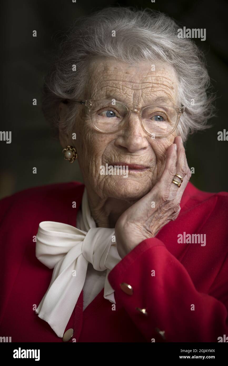 Nina Lagergren,96 years old, born von Dardel, half sister of Swedish Diplomat Raoul Wallenberg, who disappeared in the WWII. Also Mother in Law to former UN Secretary-General Kofi Annan. Foto: Fredrik Funck / DN / TT / Kod: 3505  Stock Photo