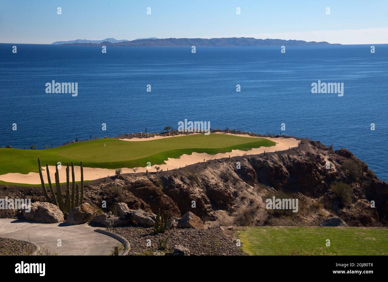Mexico, Baja California Sur, Loreto. Danzante Bay golf course, designed by  Rees, Jones, at Villa del Palmar Loreto Stock Photo - Alamy