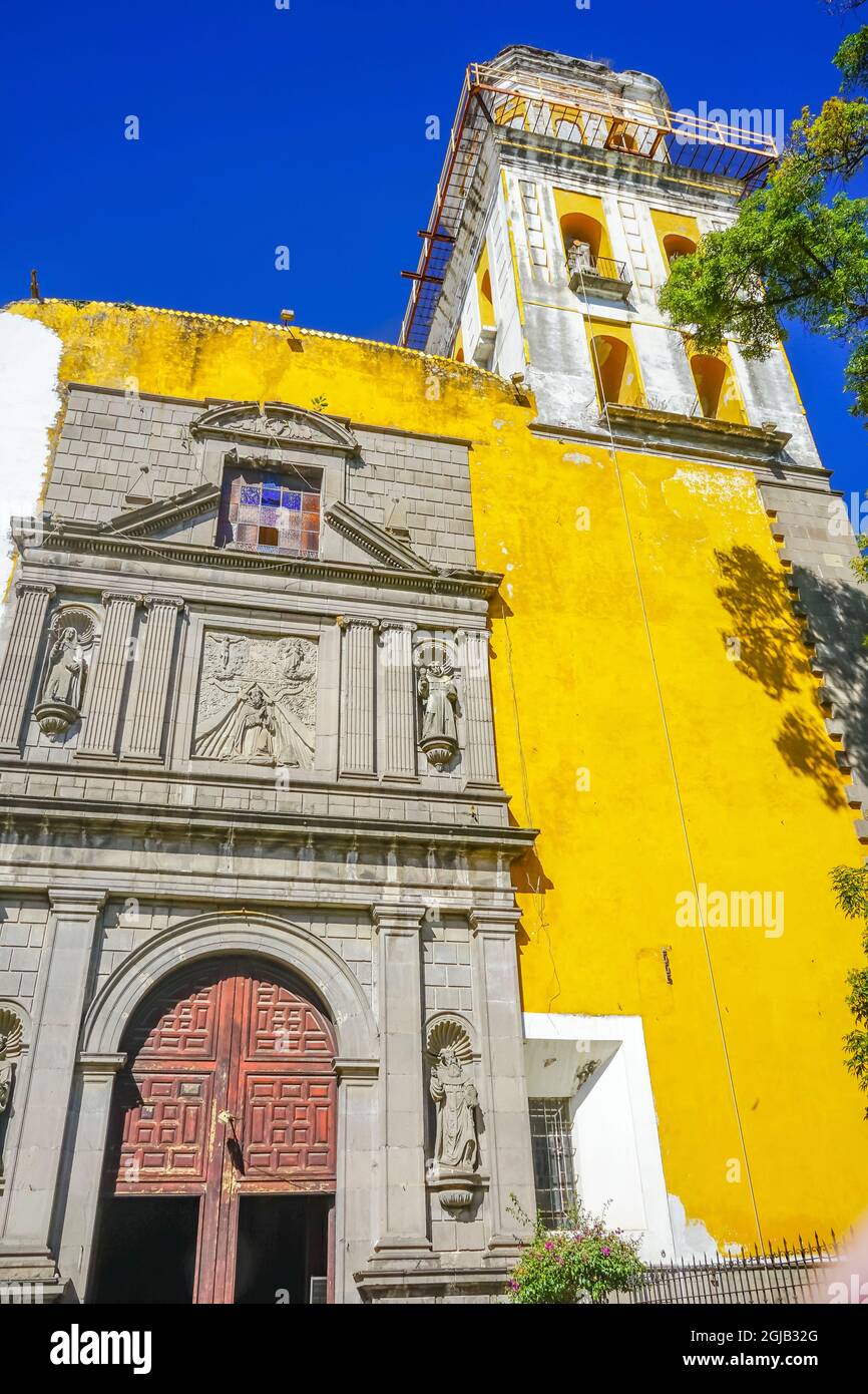 Facade Statue Door Templo de San Agustin Church Puebla, Mexico. Jesuit church built 1555 to 1612 Stock Photo - Alamy Facade Statue Door Templo de San Agustin Church Puebla, Mexico. Jesuit church built 1555 to 1612 Stock Photo - Alamy