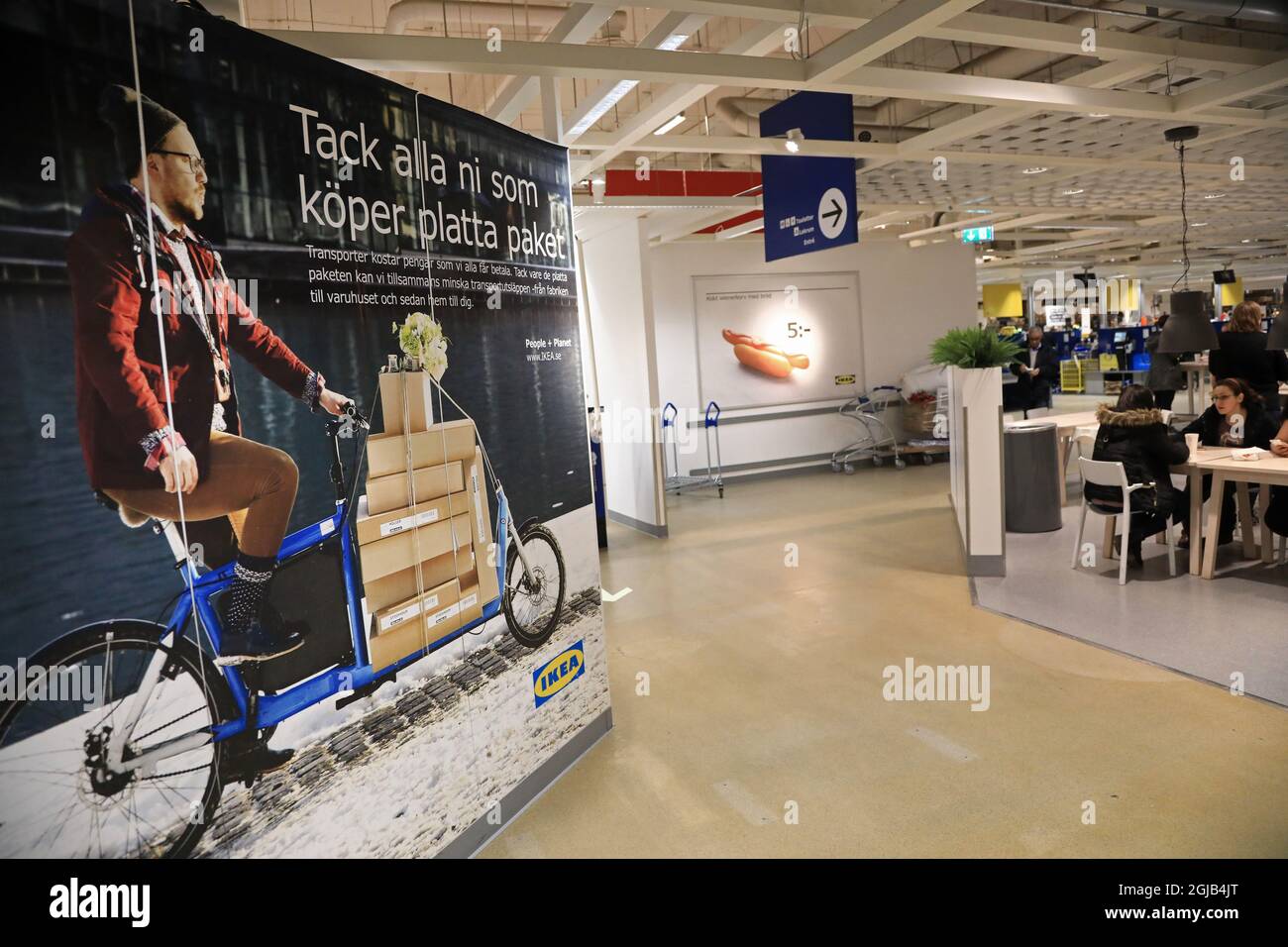 LINKOPING 20180128 Customers at the IKEA store in Linkoping, Sweden, on Jan. 28, 2018. Ingvar Kamprad, founder of Swedish multinational furniture retailer IKEA has died at an age of 91. Photo Jeppe Gustafsson / TT / code 71935 ** BETALBILD **  Stock Photo