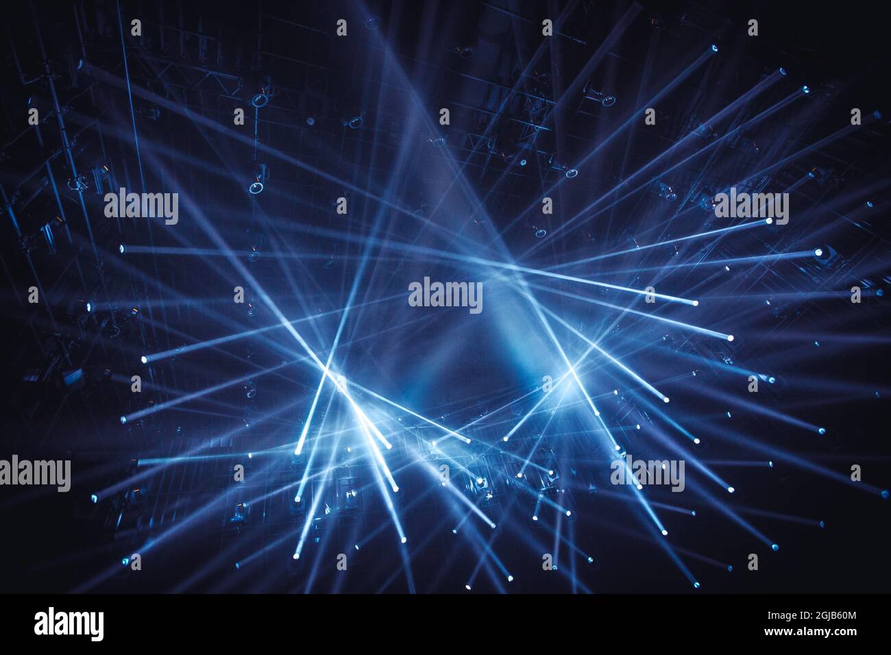 Blue background light effect show hi-res stock photography and images ...