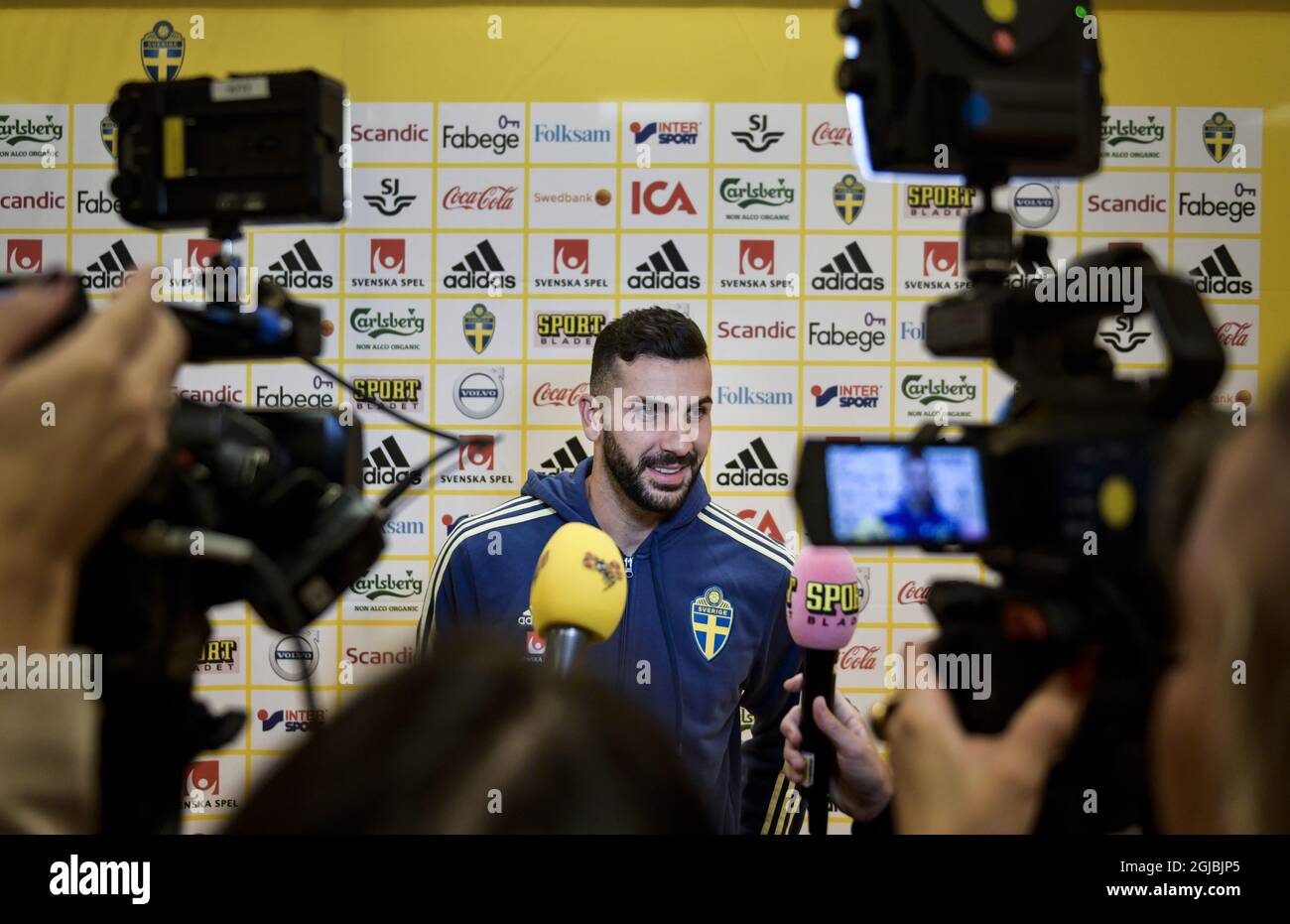 STOCKHOLM 20181008 Sweden' national soccer team player Michael Ishak talks  to journalist after a training session at Friends Arena in Solna in Oct.  08, 2018, ahead of a Nations League-match against Russia.